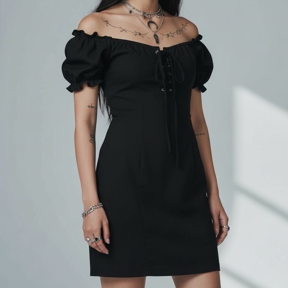 Hot Topic Dresses & Skirts - Dark Fairy Core Black Tie Up Mini Dress 🧚🏼‍♀️🖤